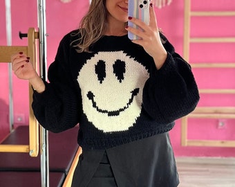 Knitted Smiley Face Jumper, Handmade Black Sweater, Oversized Pullover, Chunky Long Sleeve Top, Cute Gifts, Christmas Gift, Emoji Clothing