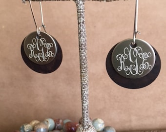 Earring, brass, silver, gold, double disc, engraved, monogrammed, personalized (Double Disc Earring)