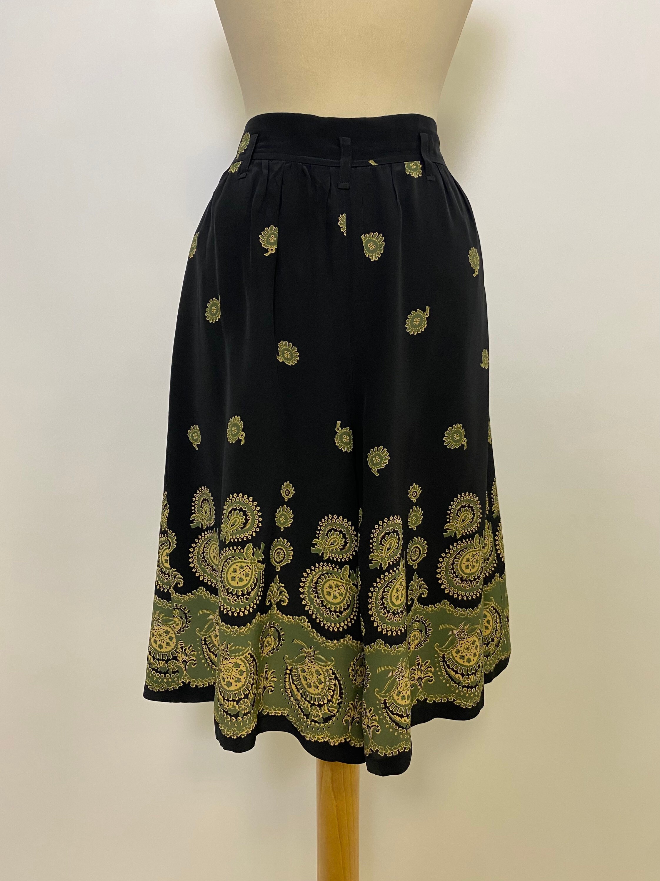 Matsuda Nicole Japan Vintage 1980s Black And Olive Green Etsy Matsuda Nicole Japan Vintage 1980s Black And Olive Green Etsy