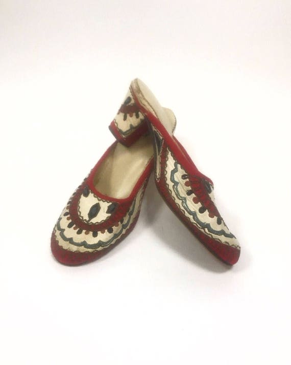Vintage amazing 1940s red felt and white leather e