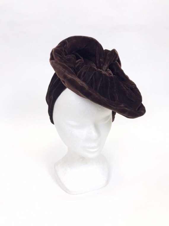 Vintage authentic amazing 1930s 1940s brown velvet