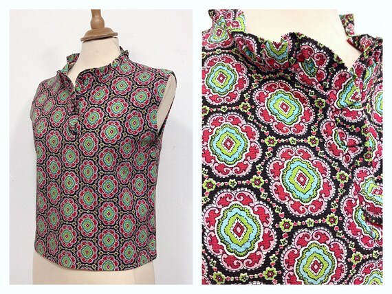 Vintage 1950s 1960s novelty print cotton blouse to