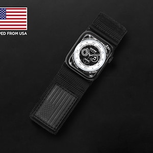 Tefeca Fortitude-serie ultrabreed klittenband voor Apple Watch/Apple Watch Ultra | Nylon zwarte vlag van de VS