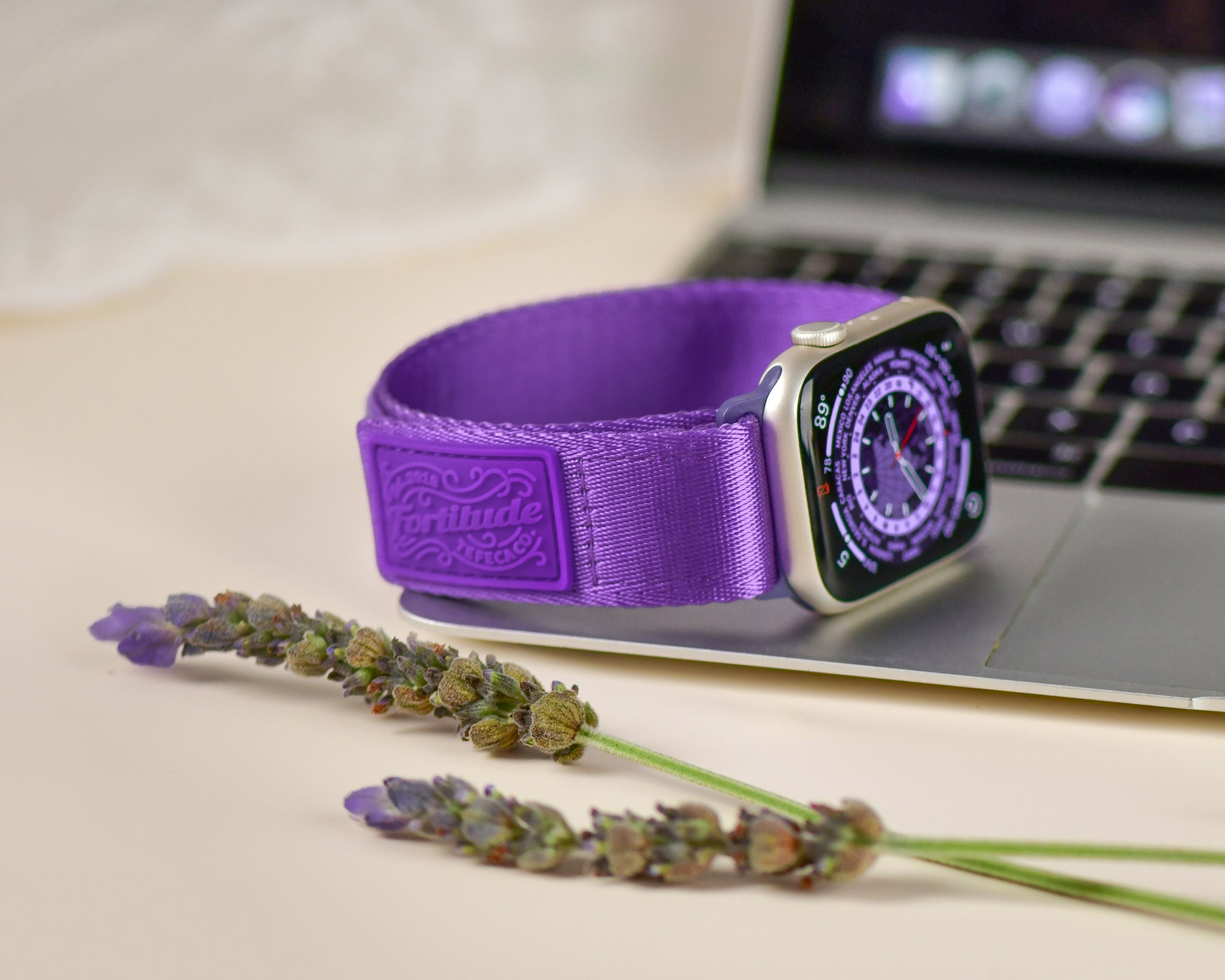 Apple Watch用ラベンダーフックアンドループバンド - Etsy 日本
