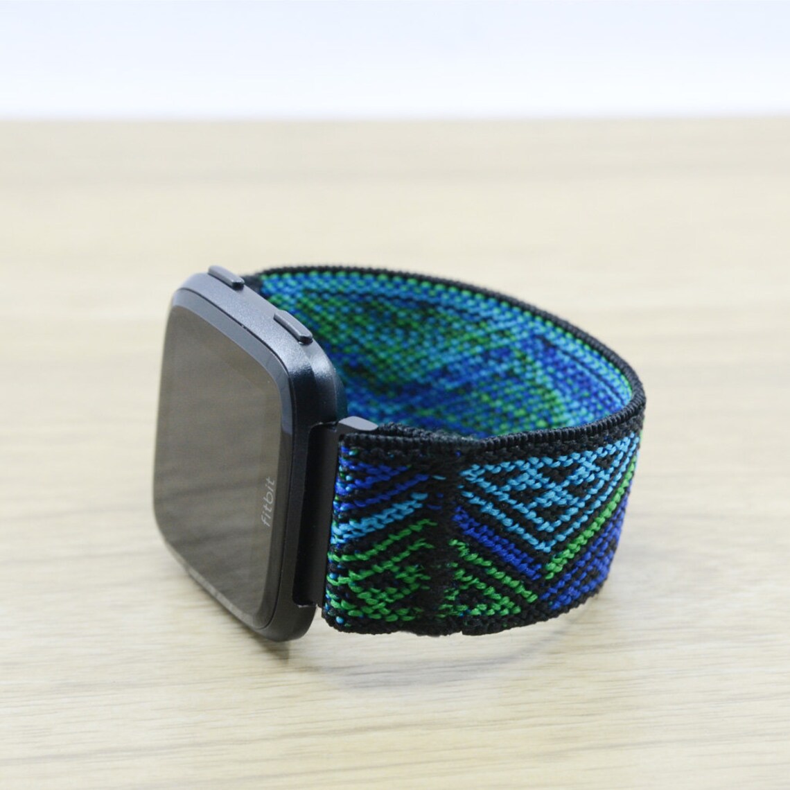 fitbit versa elastic band