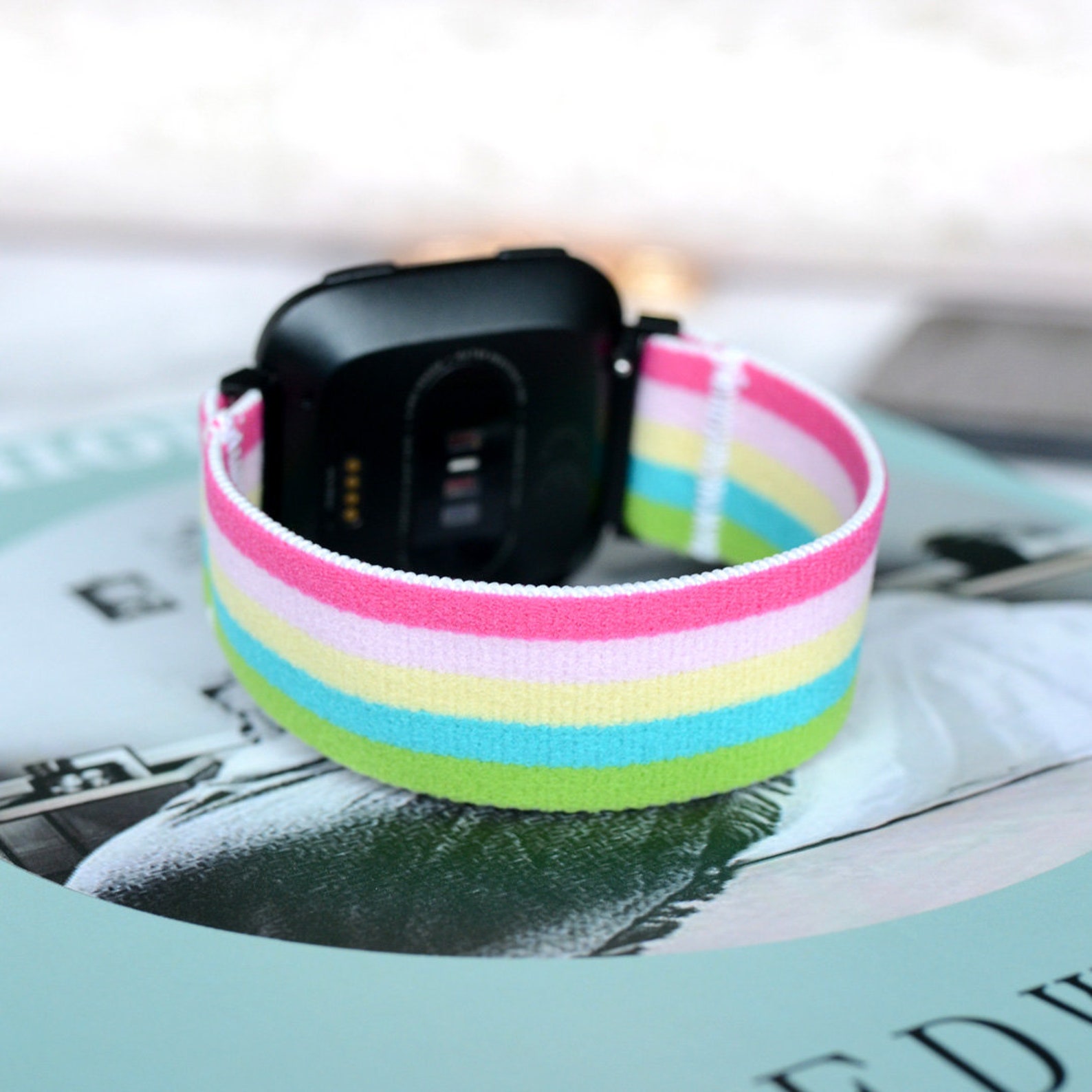 fitbit versa elastic band