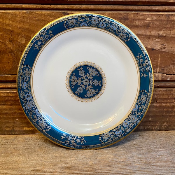 Vintage Carlyle by Royal Doulton Bread and Butter Plate, Vintage Carlyle Plate, Vintage Carlyle Small Serving Plate