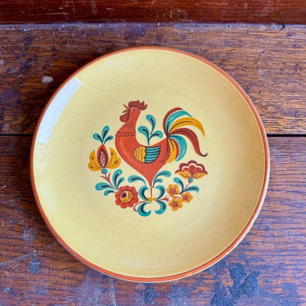 Vintage Rooster Plate Set, Vintage Folk Art Rooster Plate, Vintage Rooster Kitchen Decor, Vintage Farmhouse Decor, Vintage Chicken Decor