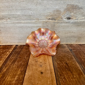 Vintage Fenton Peacock Tail Marigold Bowl, Vintage Marigold Carnival Glass Bowl, Vintage Marigold Fenton Bowl