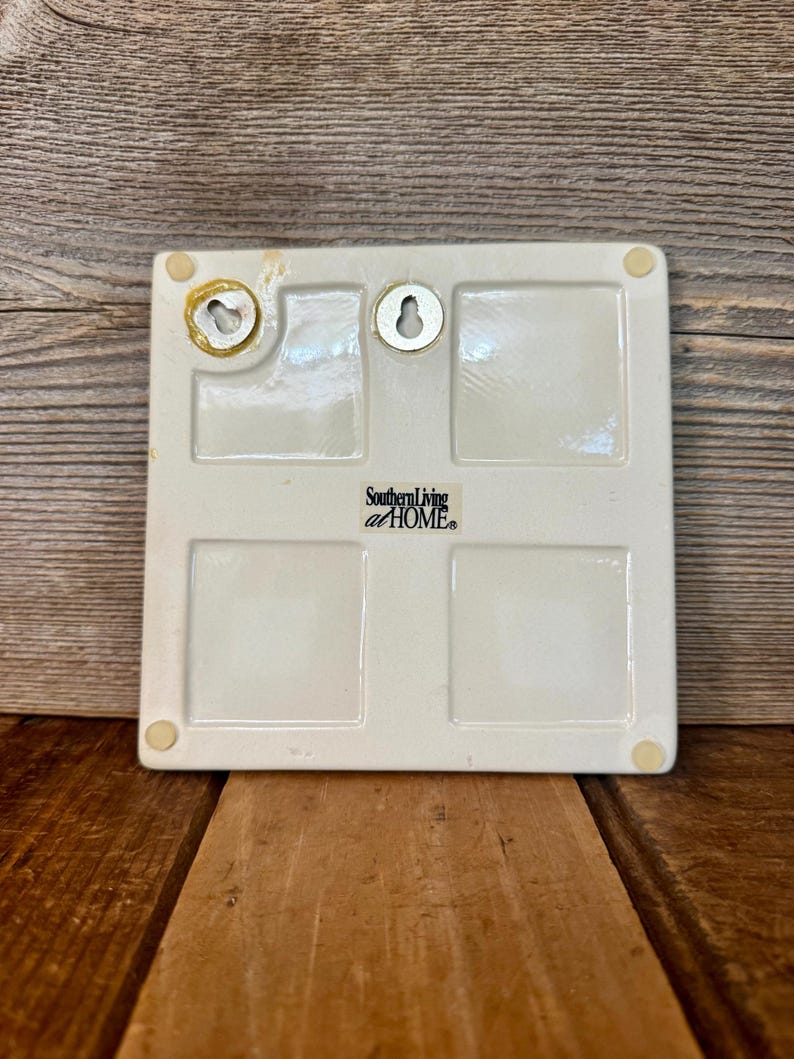 Southern Living at Home Trivet - Thumbnail 5