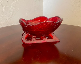 Vintage Ruby Red Fostoria Sleigh Dish, Fostoria Red Christmas Sleigh, Vintage Christmas Decor, Fostoria Sled Dish, Sleigh Candy Dish