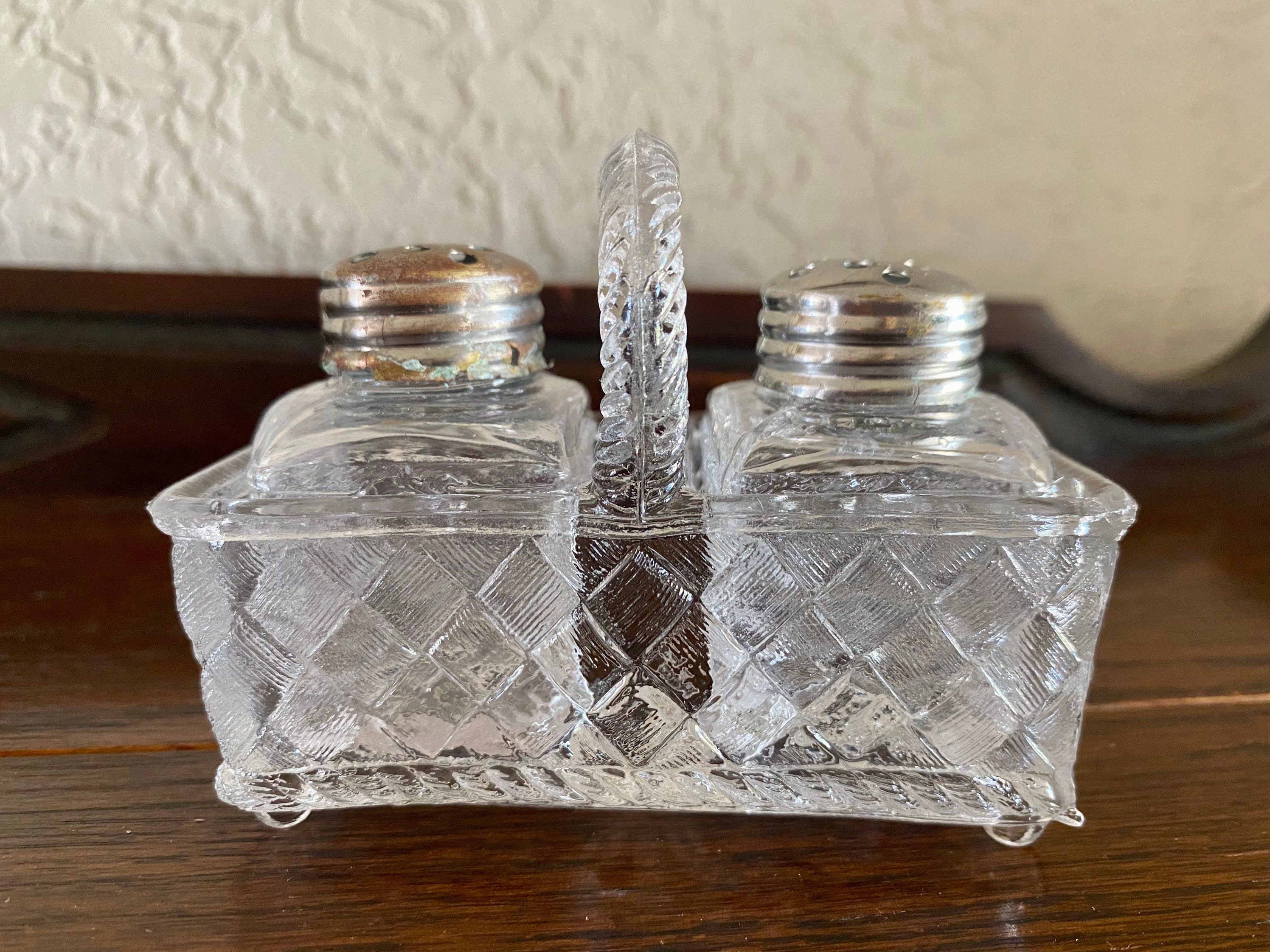 Speckle Salt and Pepper Shakers with Caddy