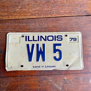 Vintage License Plate, 1979 Illinois License Plate, Vintage Car Tag, Vintage Automobile Tag, Metal Truck Tag, Man Cave Decor