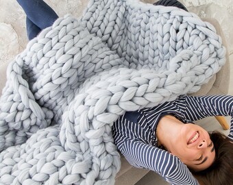 Giant Chunky Blanket, Chunky knitted blanket, Arm knitted blanket with Merino wool