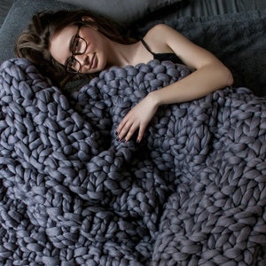 Dark Gray Chunky Knit Blanket, Chunky Blanket, Super Chunky Knit Blanket, Christmas Blanket, Merino Wool Blanket, Throw Blanket, Chunky knit image 1