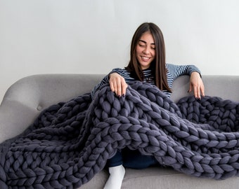Chunky Knit Blanket, Chunky Blanket, Giant Knit Blanket, Wool Blanket, Merino Wool, Chunky Knit Throw, Chunky Throw, Knit Blanket, Arm knit