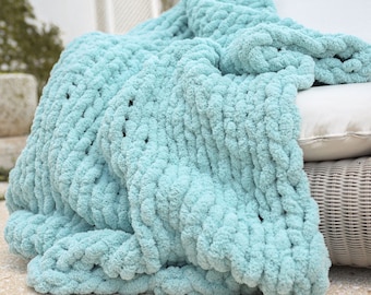 Chunky Chenille blanket Super chunky blanket throw, Arm knit chunky blanket, Christmas gift