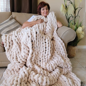 Giant Chunky Chenille Knit Blanket, Oatmeal Chunky Blanket, Throw Blanket Couch, Jumbo Arm Knit Bedspread, Christmas Blanket Throw, Gift