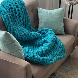 Chunky Chenille Knit Blanket, Jumbo Chenille Blanket, Chunky Knit Throw, Arm Knitted Blanket, Chenille Bedspread, Christmas Gift image 4