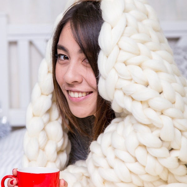 Chunky Blanket, Christmas gift for her, Super Chunky Knitted Blanket, Jumbo Knit Blanket, Fall Blanket, Winter Blanket, Gift for her, Wool