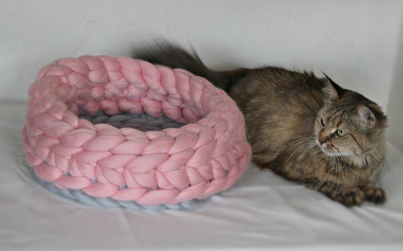 Cat Bed, Chunky Cat Bed, Personalized Cat Bed, Personalized, Pet Bed, Cat furniture, Cat Cave imagem 6