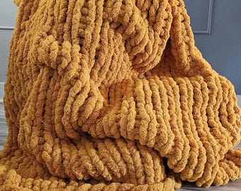 Jumbo Chunky Knit Chenille Blanket