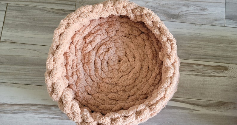 Chenille Chunky Knit Cat Dog Bed, Vegan Yarn Pet Bed image 3