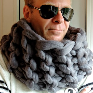 Chunky Men Scarf, Scarf Men, Chunky scarf for men, Men&#39;s Chunky Scarf, Wool Scarf, Infinity scarf, Merino Scarf, Chunky yarn