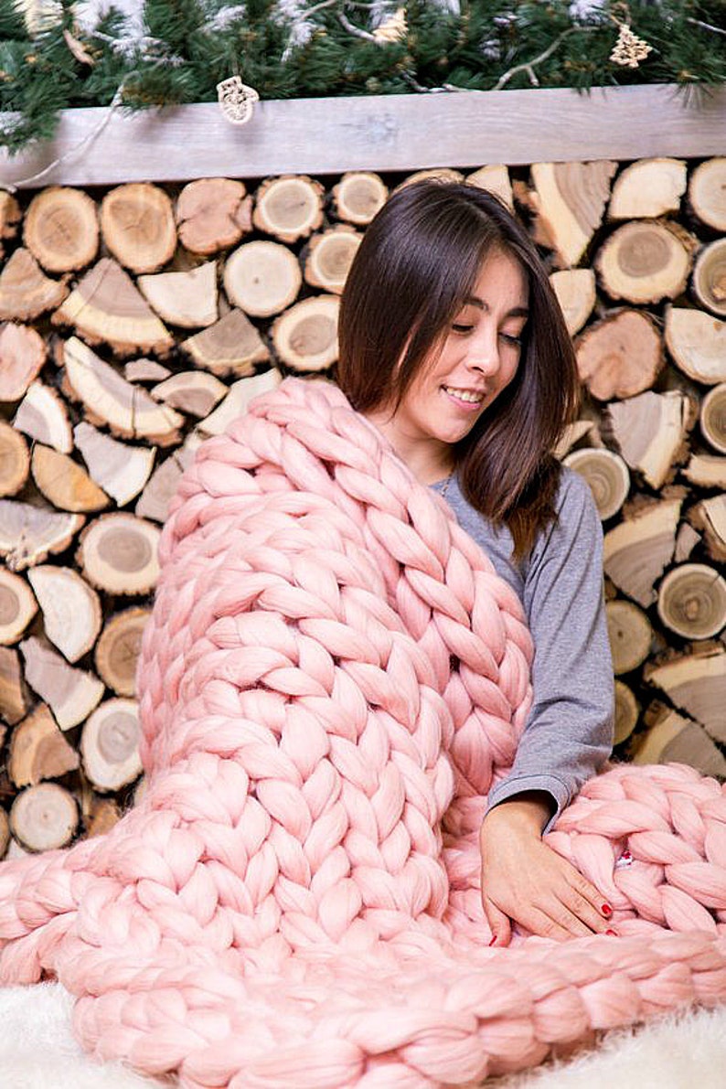 Soft Warm Chunky knit Blanket, fall throw blanket, Spring décor, 100% merino wool, Gift for Mom, Super Chunky knitted Jumbo blanket, Throw image 4