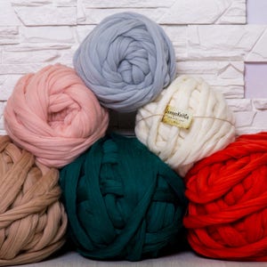 Merino Wool, Chunky yarn, Roving, Arm Knitting, Wool yarn, Super chunky yarn, Bulky yarn, Yarn, Arm Knit, Roving wool image 1