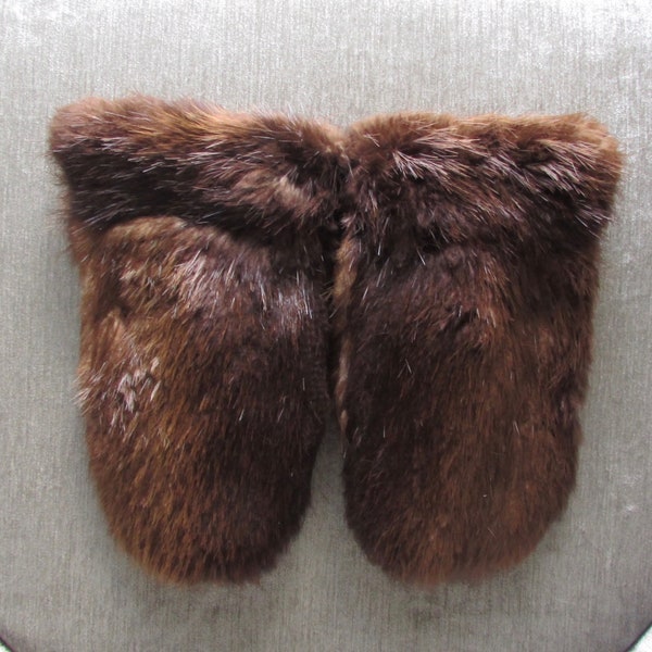 Beaver fur mittens available in S, M, L, XL, 2XL sizes