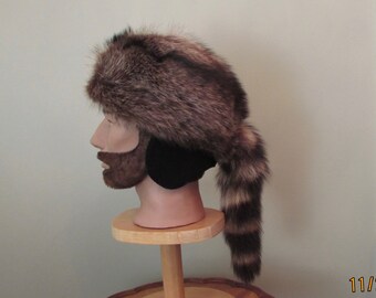 Coonskin Hat - Etsy Canada