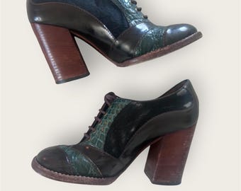 Vintage Dolce & Gabbana two tone shoes