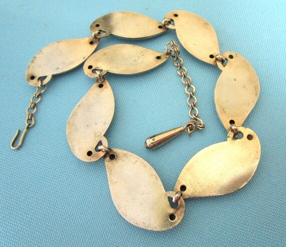 Vintage Chunky Silver Tone Swirl/Leaf Necklace - image 6