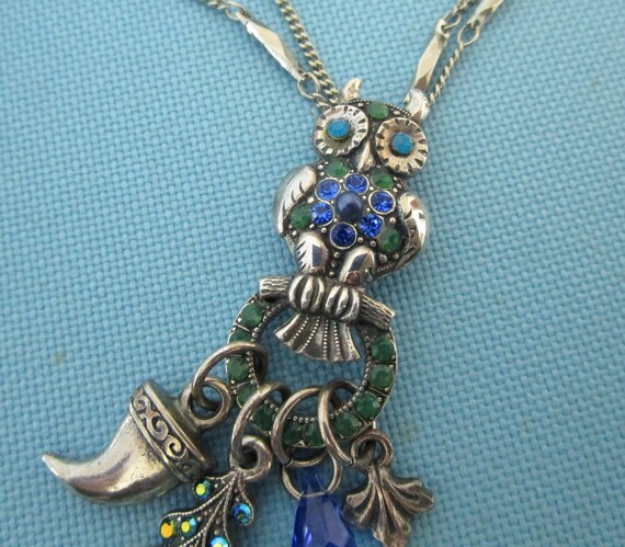 Vintage Mariana Silver Tone and Blue Crystal Owl … - image 4