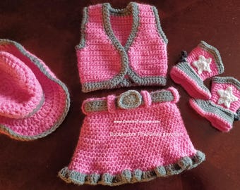 Crochet Baby Cowgirl Outfit: 4-Piece Set, Western Photo Prop