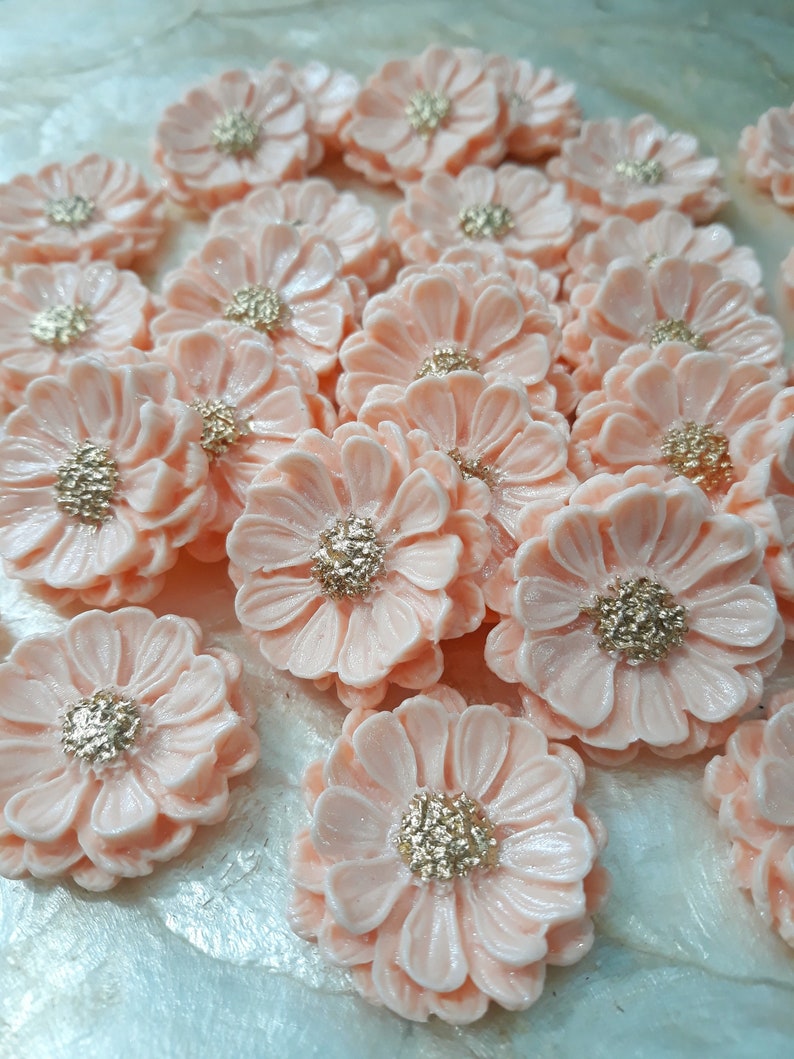 Fondant Daisy Flowers Set of 32 Etsy