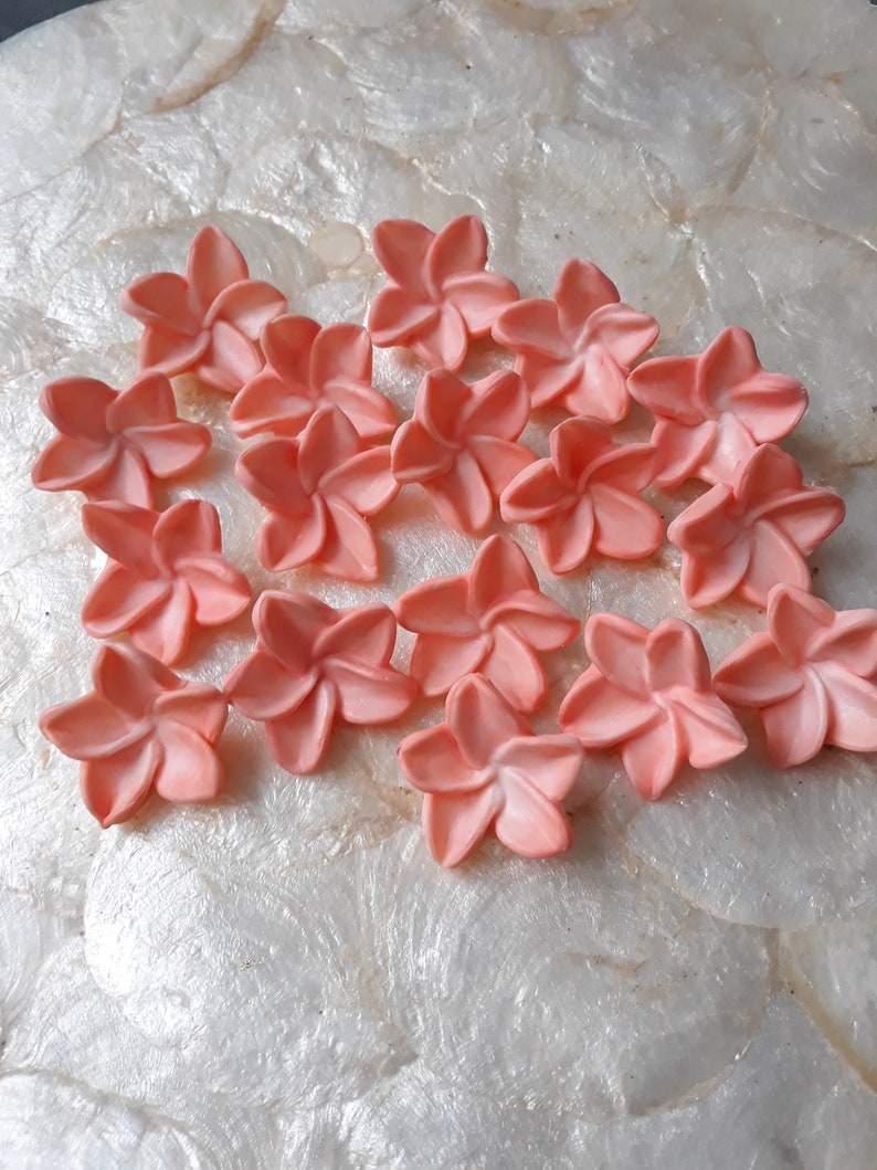 10 Fondant Plumeria Flowers for cupcakes /cakepops