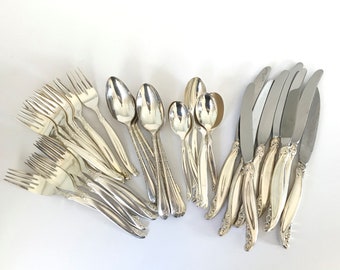 6 Rogers Leilani Silver Plated 6-34 Salad Forks 1961