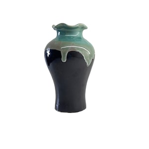 Vintage vase MCM drip glaze studio pottery vase green on dark brown pottery MCM vase collectible vintage MCM flower vase ruffled edge vase