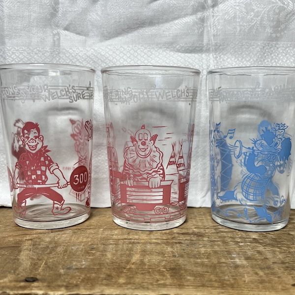 vintage glasses set of 3 Jelly jar glasses rare find Howdy Doody MCM drinking glasses set of 3 glassware 1950s Welchs jelly glassware set