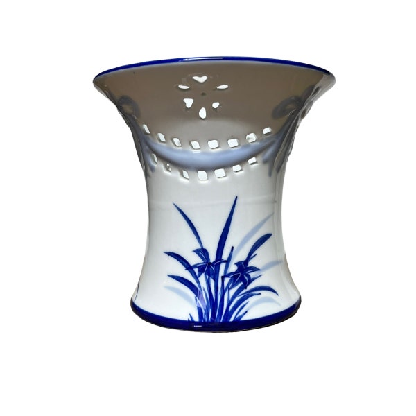 vintage blue and white vase blue flower vase hand painted blue and white floral vase decor porcelain decorative floral vase centerpiece