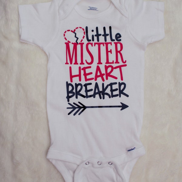 Little Mister Heart Breaker Camisa o Bodysuit - (0-24 meses)(2T-16) Niños - día de San Valentín, nuevo regalo de bebé, rompecorazones, vday, bebé, niño pequeño