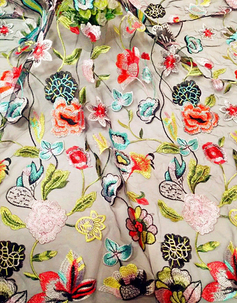 Blume Spitze Stoff bunte Blumen bestickt auf schwarz weiß | Etsy