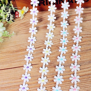デイジーフラワーレーストリム カラフルな花柄レース 20 mm 刺繍入りコットンレースフラワートリム 裁縫工芸 ベビースクラップブッキング r60 (1 ヤード)