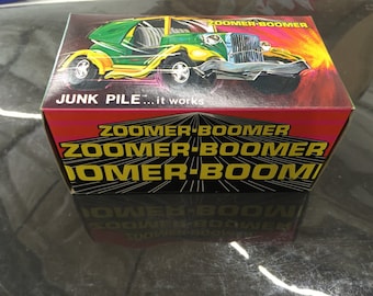 Topper zoomer boomer tin litho junk pile jalopy car nib