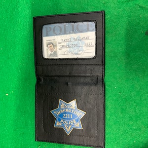 Juguete policial vintage Clint Eastwood Harry el sucio Cartera y DNI juguetes de películas clásicas POR FAVOR LEE