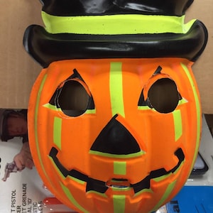 1962 Collegeville Mr. Jack O lantern Halloween Mask New old stock MINT