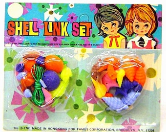 Dime store vintage Shell Necklace LInk Set NOS 2 sets MOC cool cute kid toys