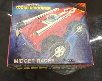 Topper zoomer boomer tin litho miget racer racing car nib